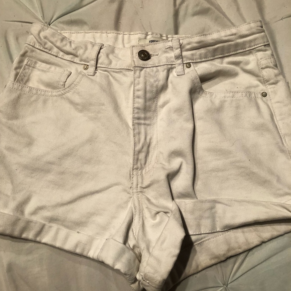 White Forever 21 shorts